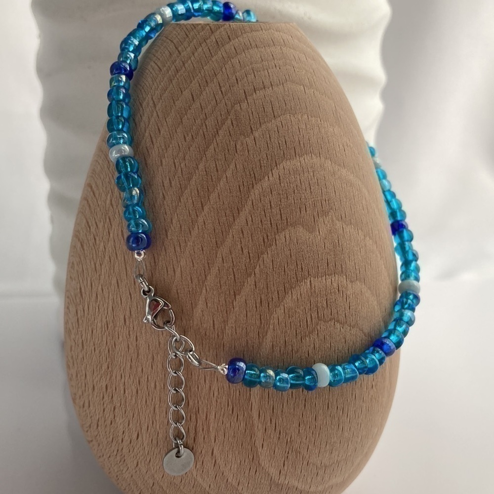 BEADED Anklet Blue - Picture 3 of 10